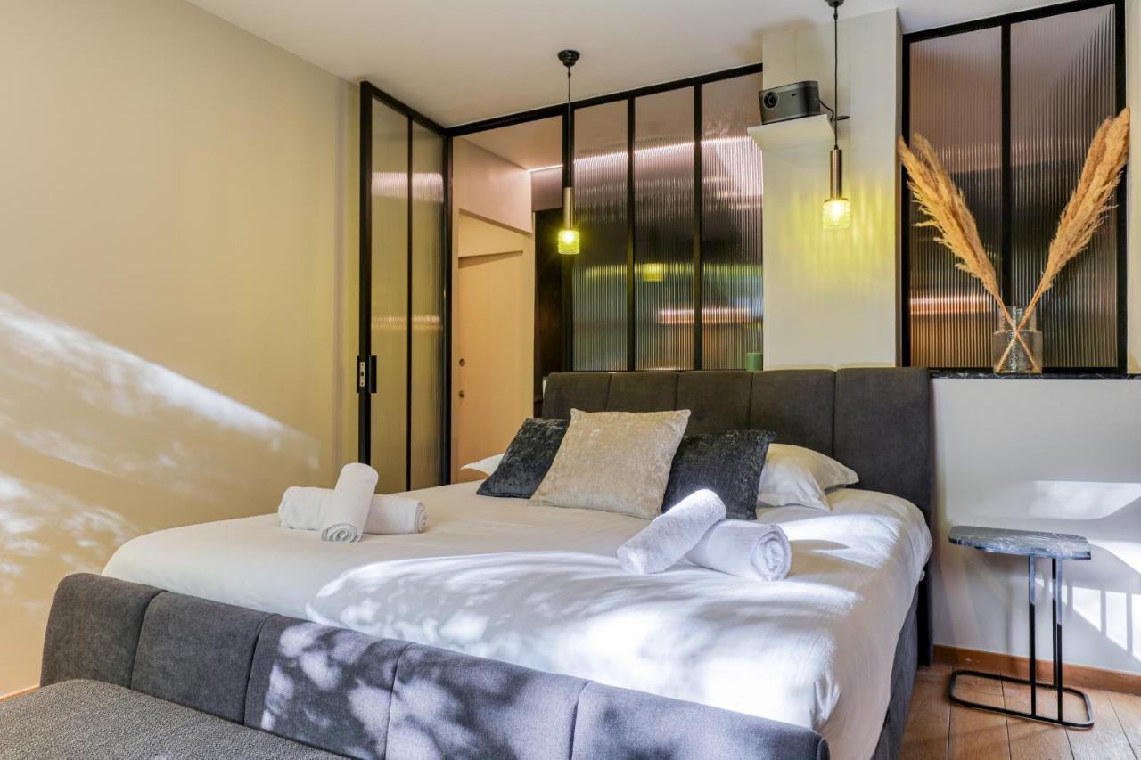 Montaigne Executive Suite Parijs Buitenkant foto